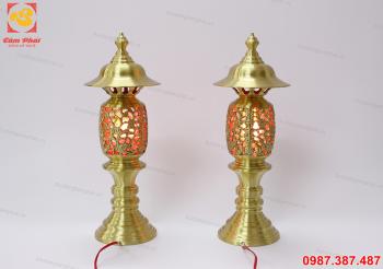 Đèn thờ đồng vàng màu mộ