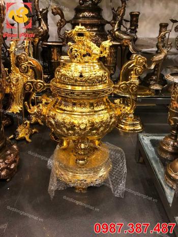 Đỉnh đồng vàng mạ vàng