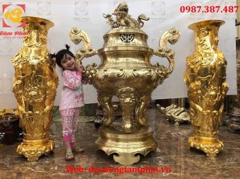 Đỉnh Đồng Cao 1m35 Bằng Đồng Vàng Đẹp Trang Nghiêm