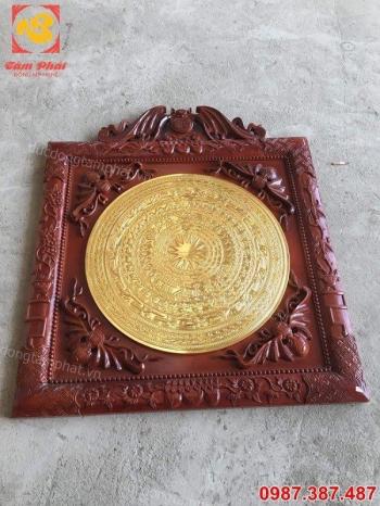 Mặt trống đồng thếp vàng 9999 tinh xảo khung gỗ gụ giá ưu đãi