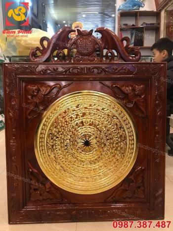 Mặt trống đồng đỏ đường kính 50cm mạ vàng chạm hoa văn tinh xảo.!!