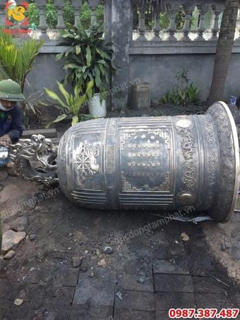 Đúc chuông đồng hoạ tiết bánh xe pháp luân cho chùa Hoa Duyên - Thanh Miện Hải Dương