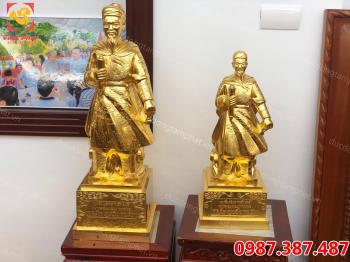Tượng Đức Thánh Trần bằng đồng thếp vàng 9999