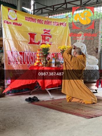 Quy trình đúc tượng Phật và thầy làm lễ đúc tượng Phật Thích Ca tại xưởng..!