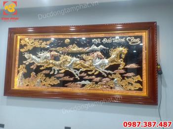 Tranh Bát Mã Truy Phong mạ vàng, mạ bạc - kích thước 2m95 x 1m45 lắp cho khách hàng