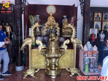 Đỉnh đồng cát tút cao 1m5 và Đôi hạc cao 1m93 cực đẹp giao chùa Bình Dương