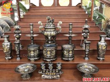 Bộ Đồ Thờ bằng đồng- bộ đỉnh đồng khảm Ngũ sắc cực tinh xảo.!