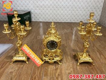 Dịch Vụ Dát vàng - Thếp Vàng đồng hồ cổ và đôi chân đèn bằng đồng.!
