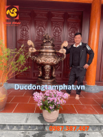 Lư hương, đỉnh đồng cao 1m5 bằng đồng đỏ phớt nỉ