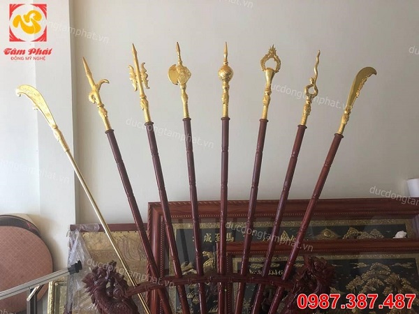 Bộ binh khí bát bửu bằng đồng, mạ vàng 24k ấn tượng