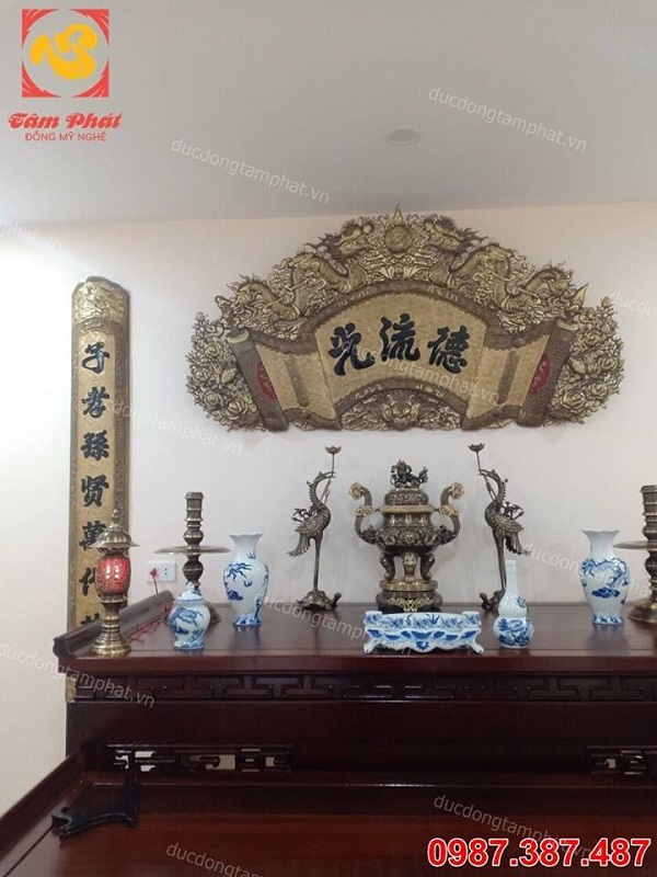 Bộ cuốn thư câu đối 1m76 giả cổ treo tại nhà khách