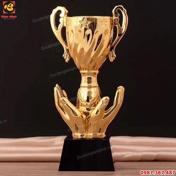Các mẫu cúp đồng đẹp xuất sắc làm quà tặng vinh danh các doanh nghiệp