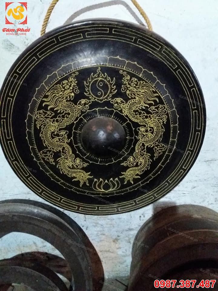 chieng-dong-duong-kinh-80cm-cham-doi-rong-chau-mat-nguyet-1