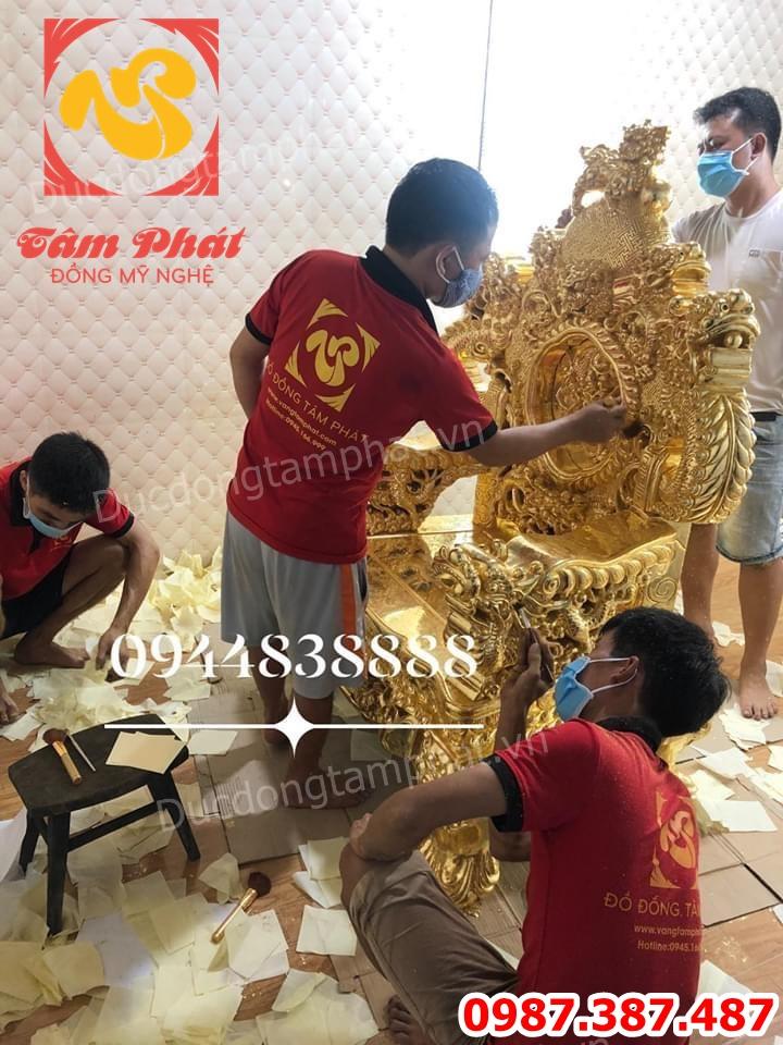 Dát vàng 9999 trên Ghế Gỗ - Bàn Gỗ.! Nhận dát vàng trên đồ gỗ.!