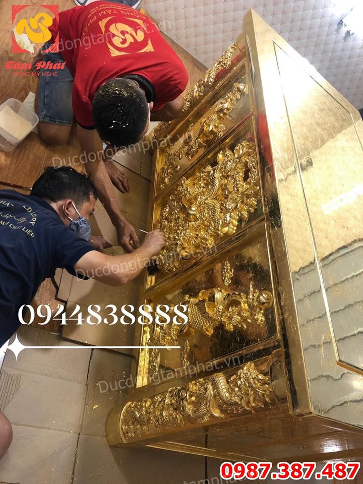 Dát vàng 9999 trên Ghế Gỗ - Bàn Gỗ.! Nhận dát vàng trên đồ gỗ.!