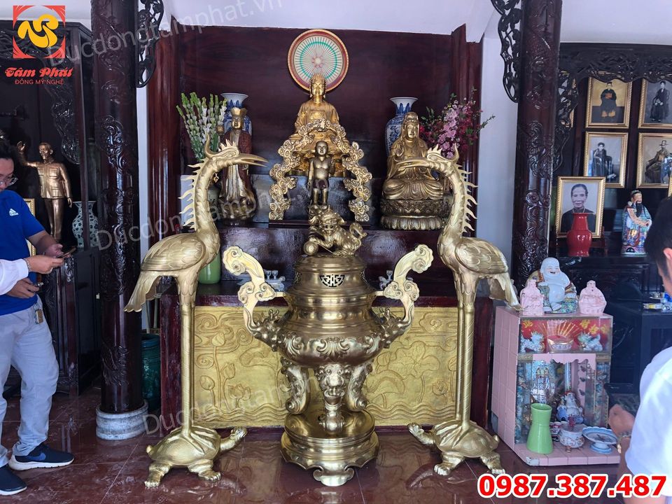 Đỉnh đồng cát tút cao 1m5 và Đôi hạc cao 1m93 cực đẹp giao chùa Bình Dương
