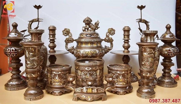 dinh-dong-kham-ngu-sac-5-chu-vang-9999-cao-70cm-3