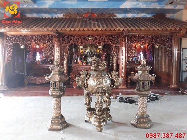 Đỉnh thất lân vờn cầu cao 1m5 và đôi đèn cao 1m6 lắp đặt cho khách hàng