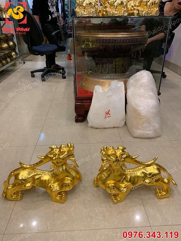 Đôi Tỳ Hưu bằng đồng mạ vàng dài 40cm mang tài lộc công danh  - vật phẩm phong thuỷ số 1