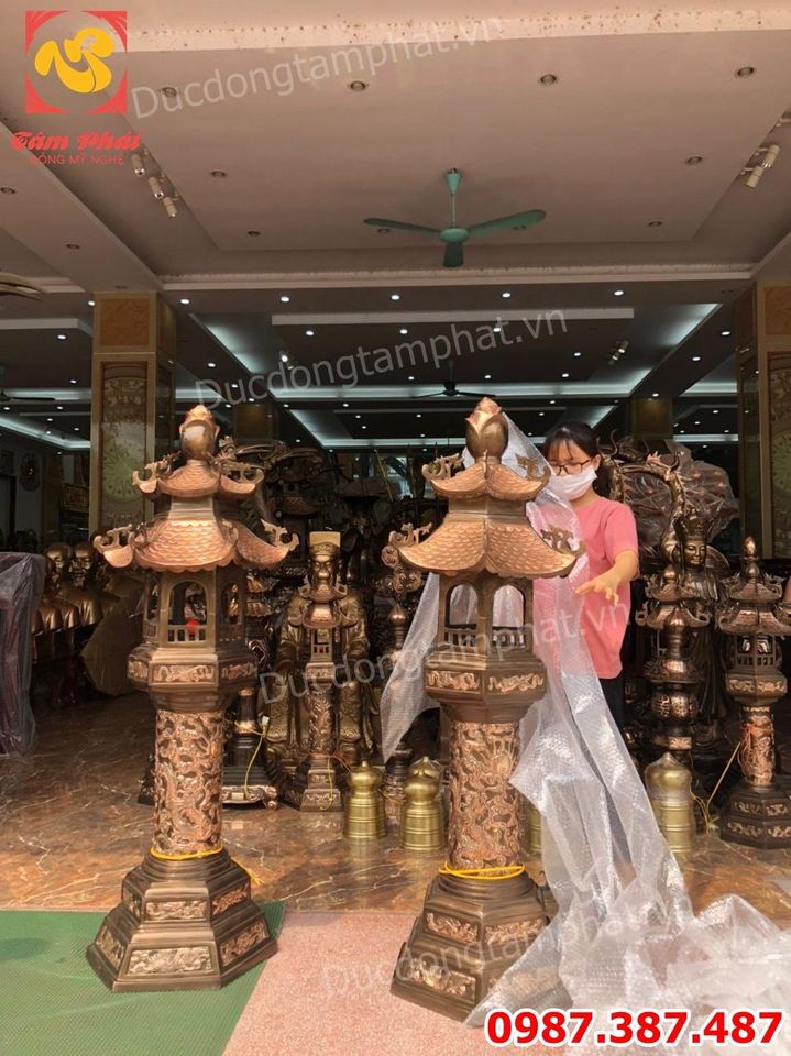  Đóng gói vận chuyển đèn thờ bằng đồng cao 1m5