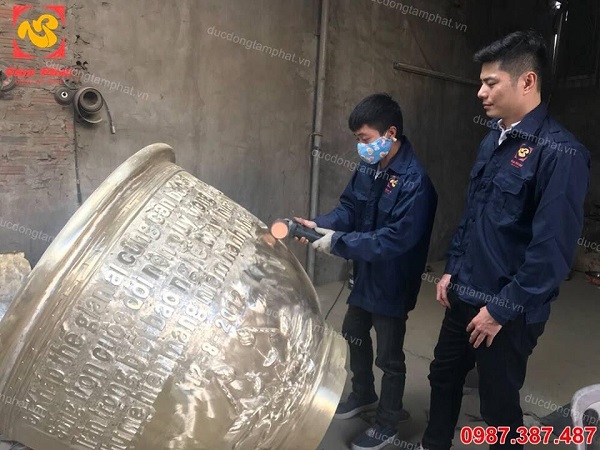 Đúc 6 chậu hoa bằng đồng cao 1m07 nặng 600kg cực đẹp, độc, tinh xảo.!!