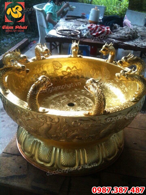 Đúc chậu đồng tắm Phật cực tinh xảo đường kính miệng 50cm..!