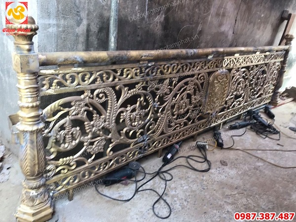Đúc cổng đồng cho biệt thự giá xưởng..!