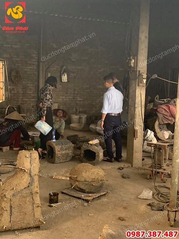 Đúc Đồng Tâm Phát vinh dự được đối tác Dubai sang làm việc và ký hợp đồng