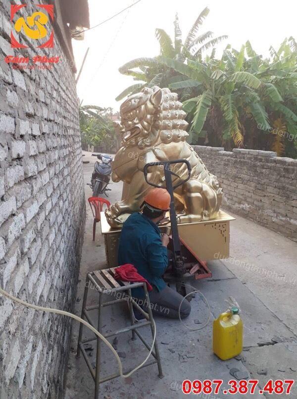 Đúc Linh Vật bằng đồng đôi nghê phong thuỷ cao 1m73 nặng 2 tấn 4 chuyển Nghệ An