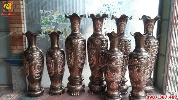 Đúc lọ lộc bình bằng đồng cỡ lớn chạm tứ quý đủ kích thước..!