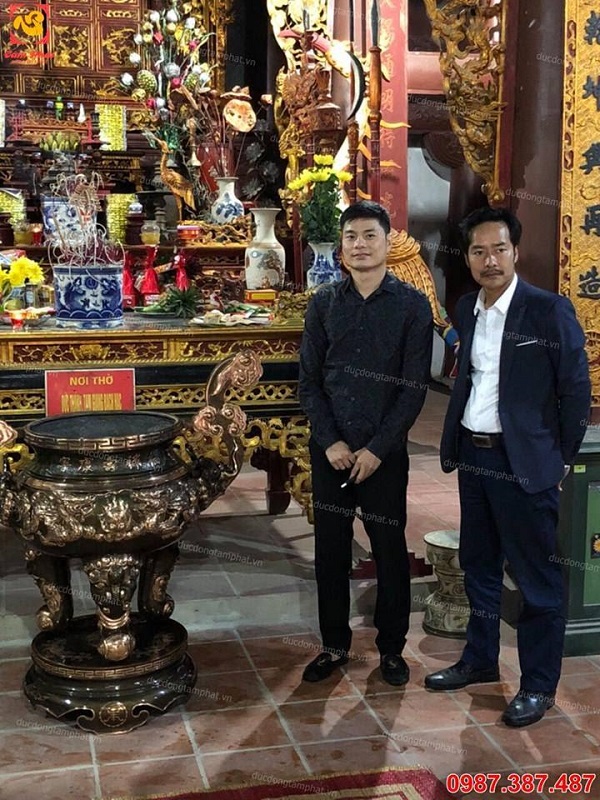 Đúc lư hương đồng giá rẻ, cạo màu tinh xảo