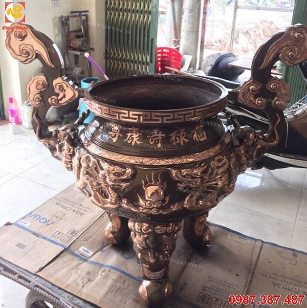 Đúc lư hương đồng giá rẻ, cạo màu tinh xảo