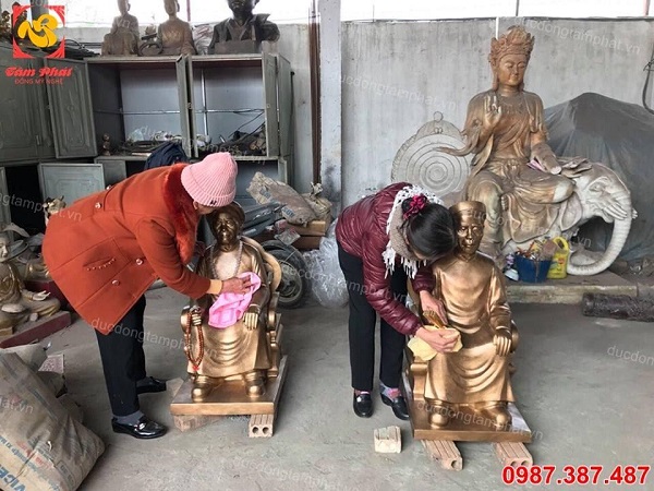 Đúc tượng chân dung, tượng truyền thần cả người cao 60cm thếp vàng 9999.!!!