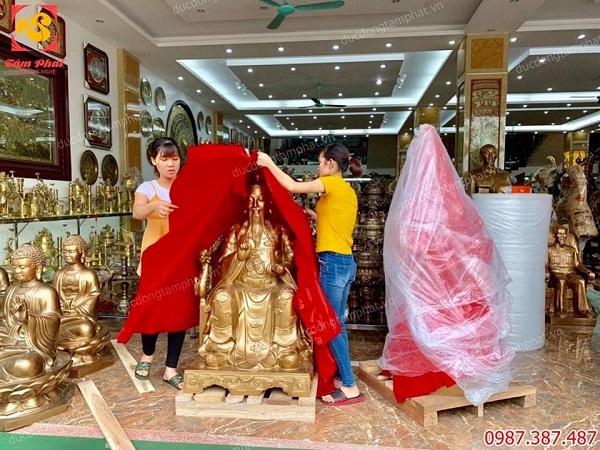 Đúc tượng đồng Ngọc Hoàng cao 1m5 vận chuyển vào đền Kiên Giang