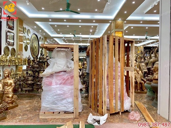 Đúc tượng đồng Ngọc Hoàng cao 1m5 vận chuyển vào đền Kiên Giang