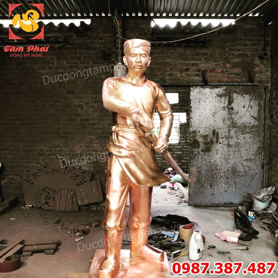 Đúc tượng đồng Nguyễn Trung Trực cao 2m tại đền Nguyễn Trung Trực - Phú Quốc.!