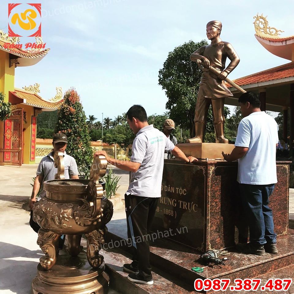 Đúc tượng đồng Nguyễn Trung Trực cao 2m tại đền Nguyễn Trung Trực - Phú Quốc.!