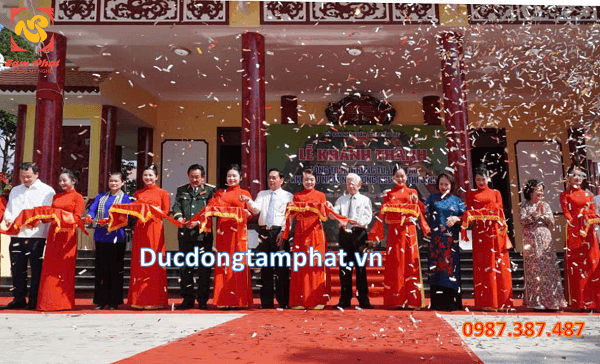 Đúc Tượng Nguyễn Thị Định cao 1m7 bằng đồng dát vàng 9999: Khu di tích đền thờ Nguyễn Thị Định