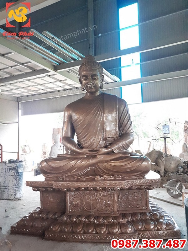 Đúc tượng Phật Thích Ca cao 3m nặng 5 tấn bằng đồng đẹp nhất hiện nay 