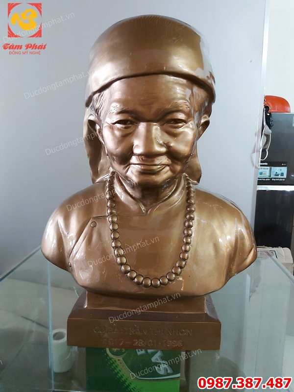 Giá đúc tượng truyền thần bằng đồng bao nhiêu tiền..!
