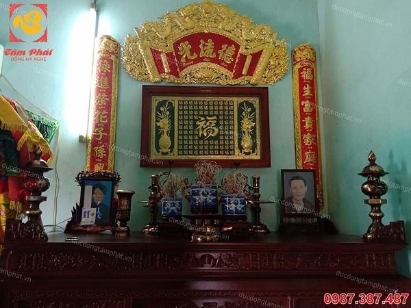 Hoành phi cuốn thư câu đối mạ vàng 24k lắp đặt cho khách..!