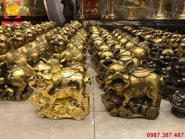 Linh vật heo phong thuỷ bằng đồng mạ vàng tuyệt đẹp, kích thước đa dạng