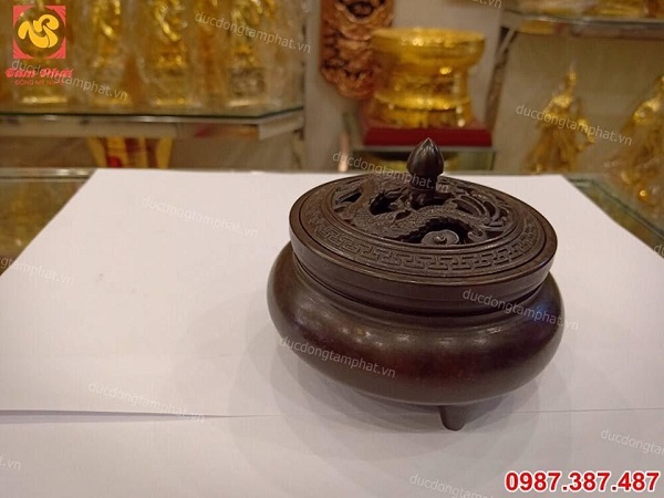 Lư đốt trầm cho không gian ấm cúng.!!
