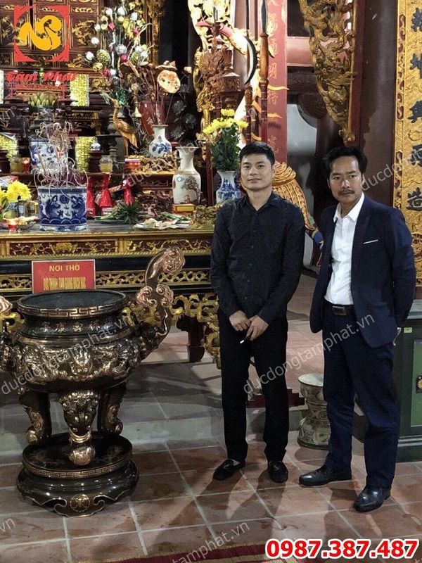 Lư Hương cao 1m5 đồng đỏ chạm tinh xảo cho đình, chùa..!