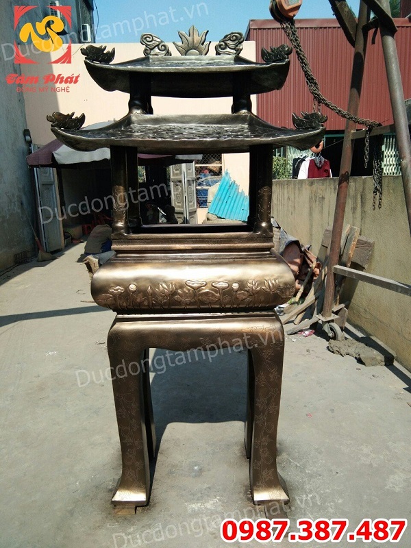 Lư Hương Hóa Vàng chạm hoa sen cao 1m85 nặng 500kg đóng gói bàn giao cho chùa Phúc Khánh