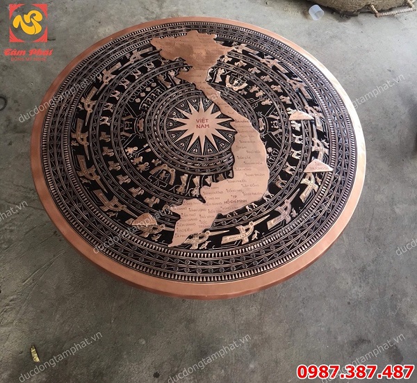 Mặt trống đồng đỏ đường kính 1m08 bản đồ Việt Nam tuyệt đẹp..!