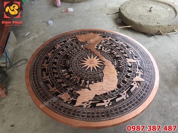Mặt trống đồng đỏ đường kính 1m08 bản đồ Việt Nam tuyệt đẹp..!