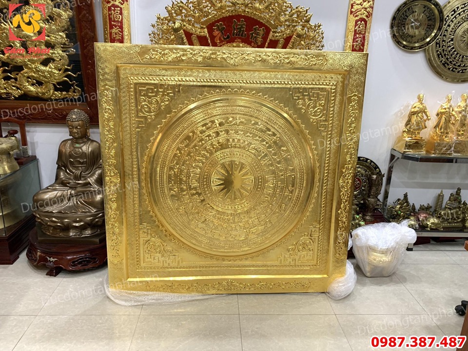 Mặt trống đồng đường kính 1m55 đúc liền khối mạ vàng 24k tuyệt đẹp..!