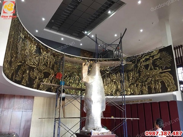 Nhận thi công phù điêu bằng đồng cỡ lớn liền khối cho hội trường, cơ quan, nhà tưởng niệm, nhà thi đấu, hội trường, công viên, khu di tích