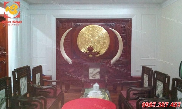 Phù điêu mặt trống đồng thếp vàng đường kính 100cm